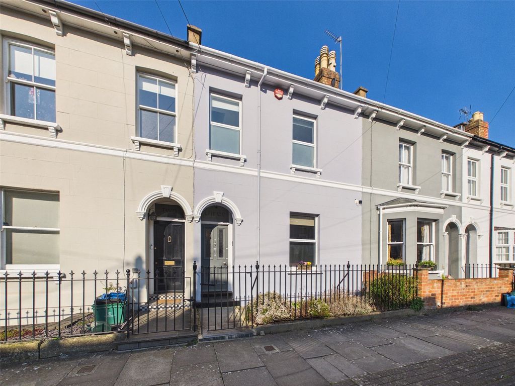 Property photo 1 of 19 Picture No. 02