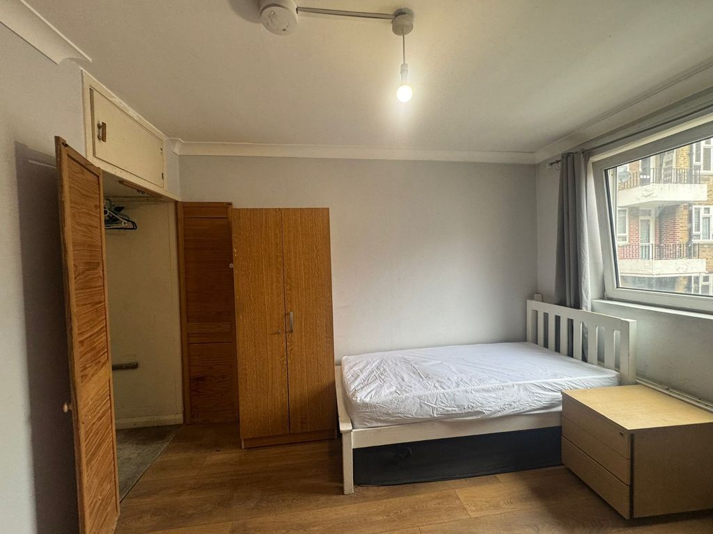 Property photo 1 of 4
