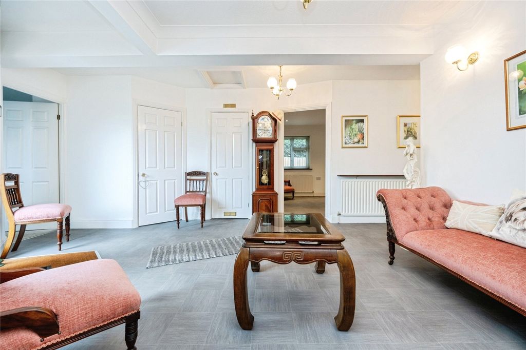 Property photo 2 of 24 Picture No. 26