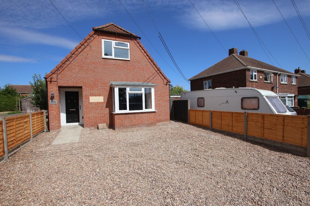 Property photo 1 of 13 5596011