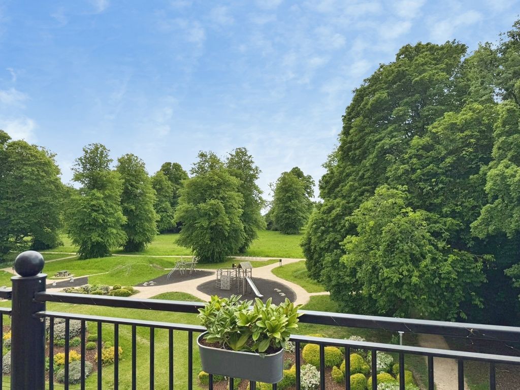 Property photo 1 of 16 Pbox-Img.Jpg