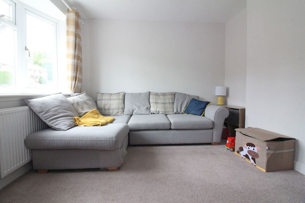 Property photo 3 of 14