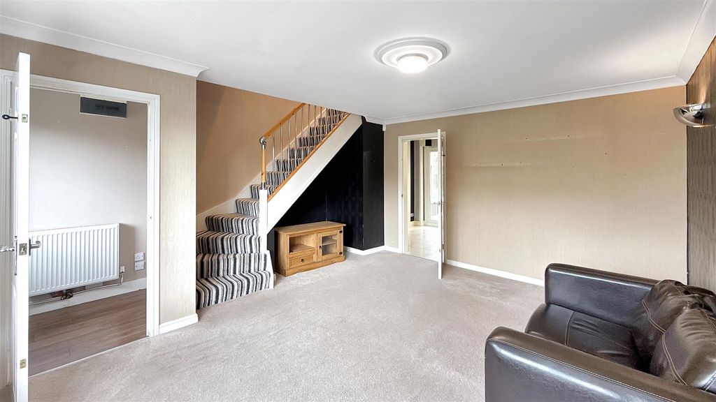 Property photo 3 of 14 Cefd7B620Cdbbe7Efbe5Fb3d523d76481F6907c8.Jpg