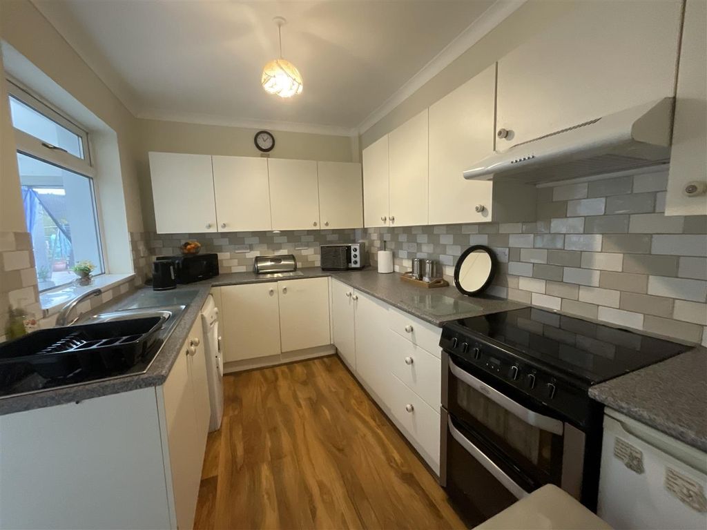 Property photo 3 of 15 Img_1849.Jpg