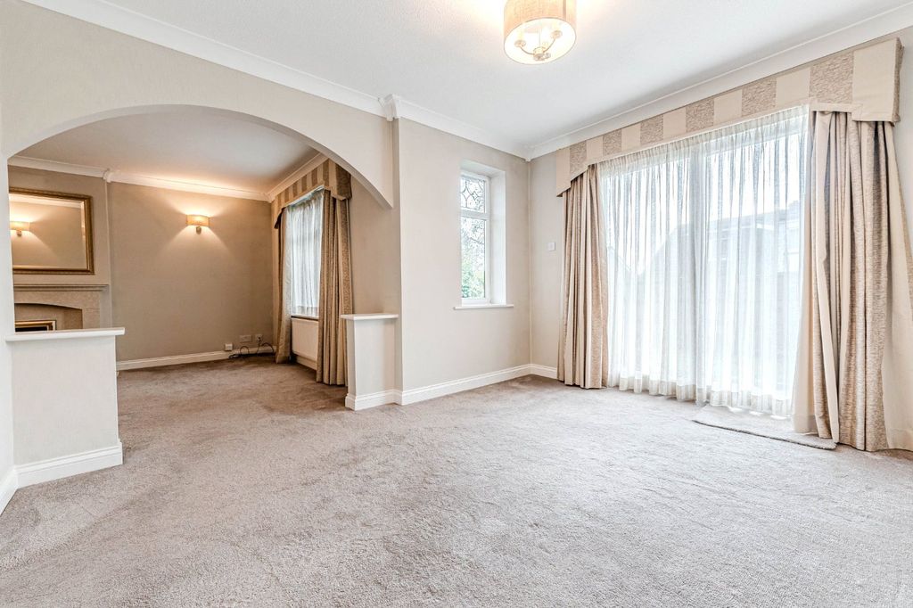 Property photo 3 of 21 Picture No. 3