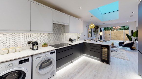 Property photo 2 of 10 9161889.Jpg