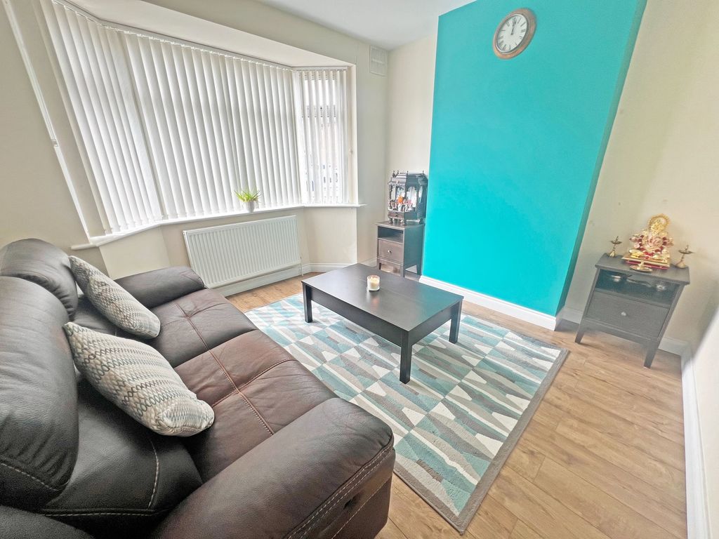 Property photo 3 of 24