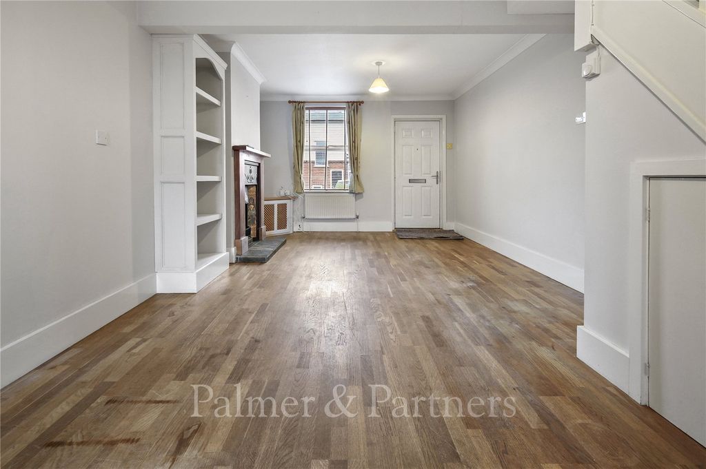 Property photo 3 of 8 Reception Room