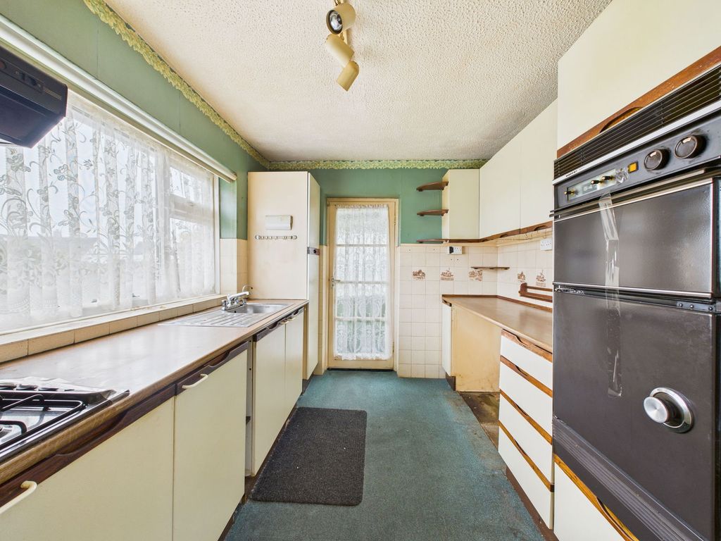 Property photo 3 of 13