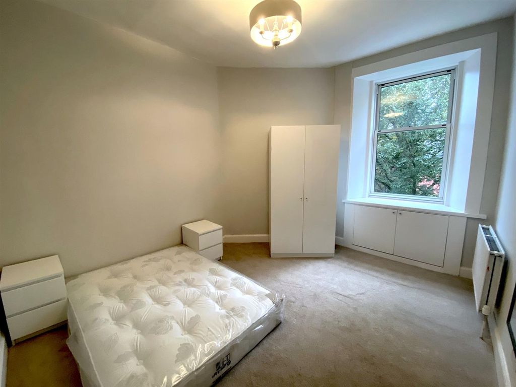 Property photo 3 of 9 Bedroom 1