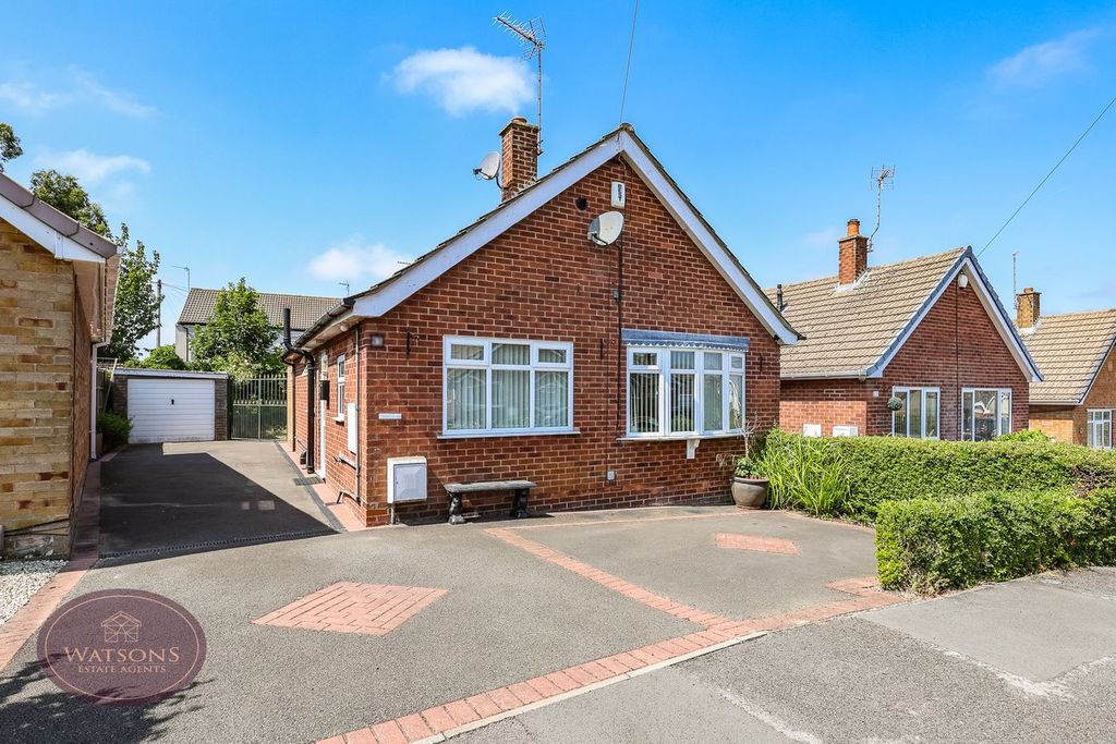 Property photo 1 of 16