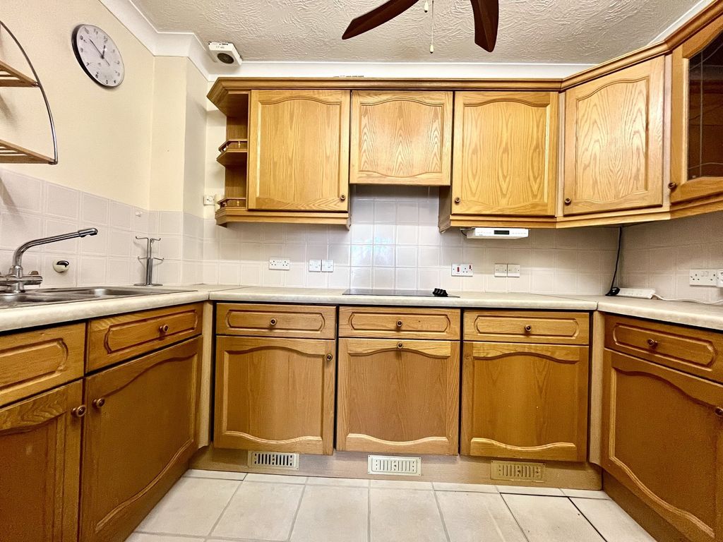 Property photo 3 of 9 Not Specified