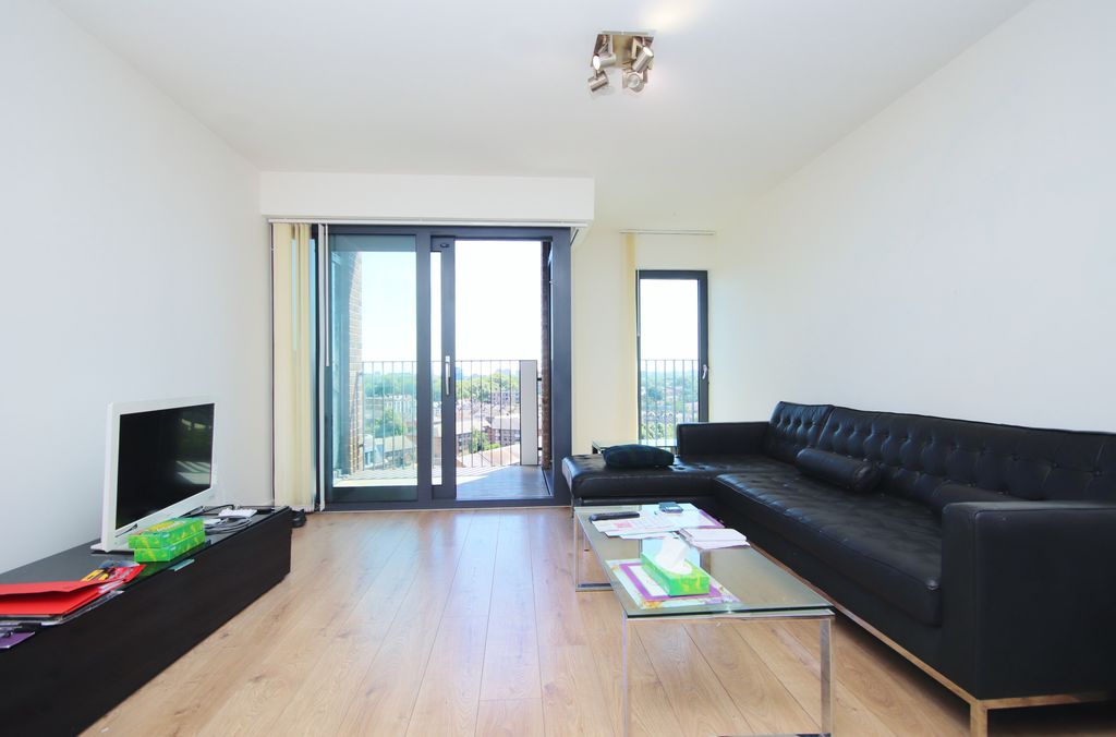 Property photo 1 of 9