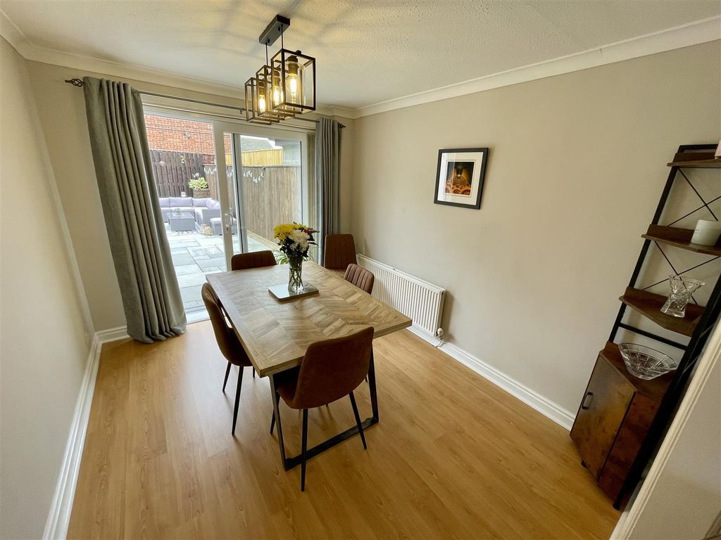 Property photo 3 of 13 Dining Room
