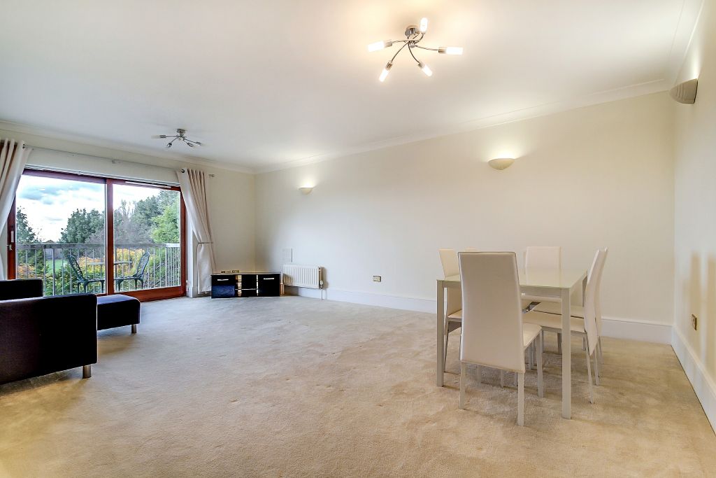 Property photo 1 of 14 Living Room Doors To Balcony