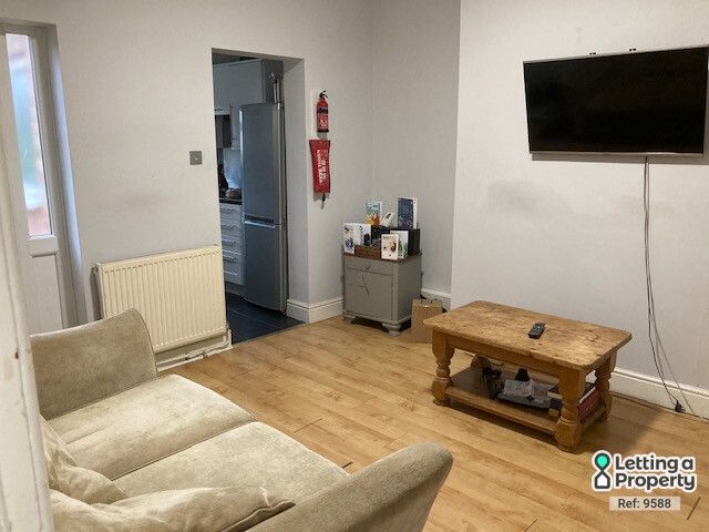 Property photo 2 of 4