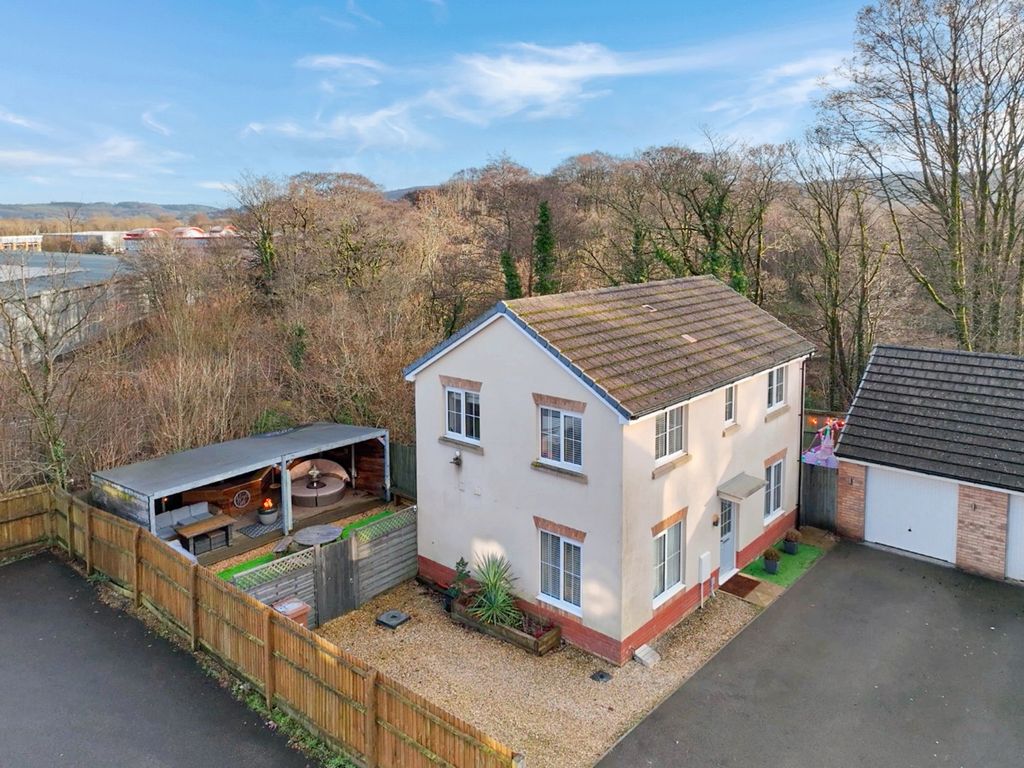 Property photo 1 of 37