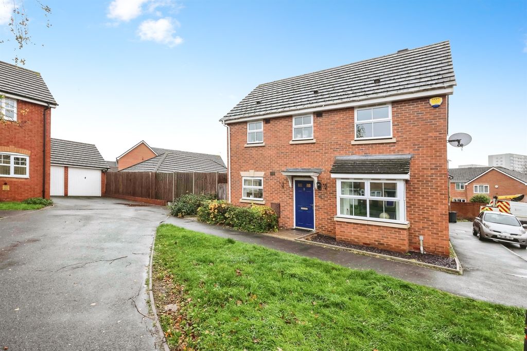 Property photo 2 of 17