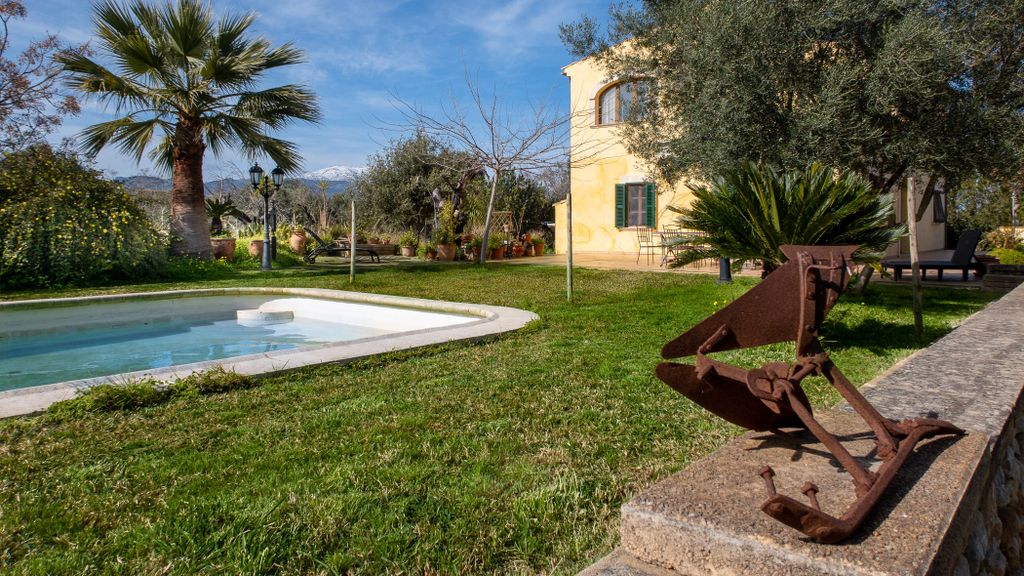 Property photo 3 of 31 3-Min.Jpg