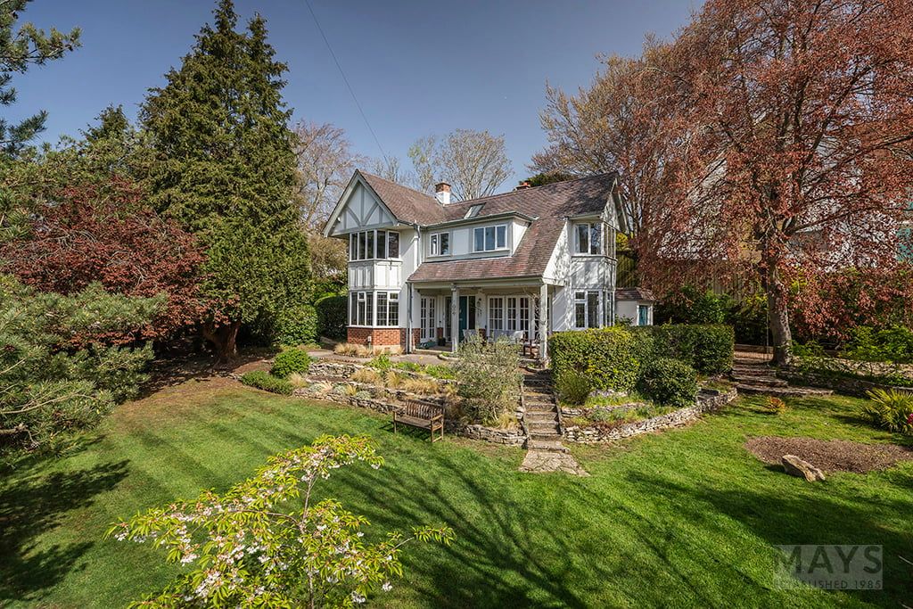 Property photo 1 of 41