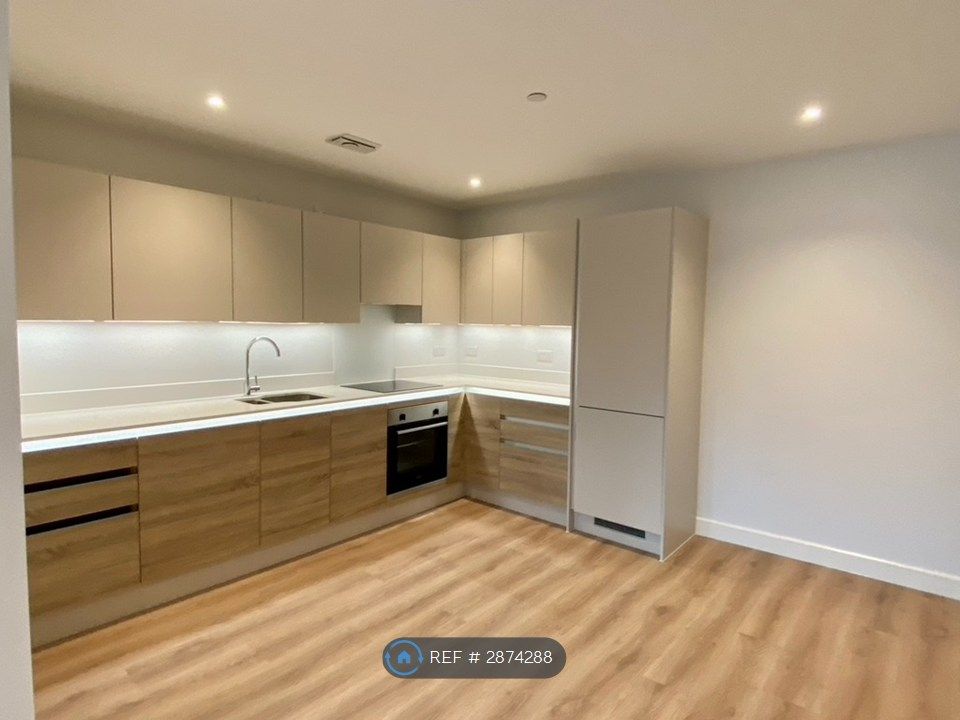 Property photo 1 of 10 Showroom Kitchen