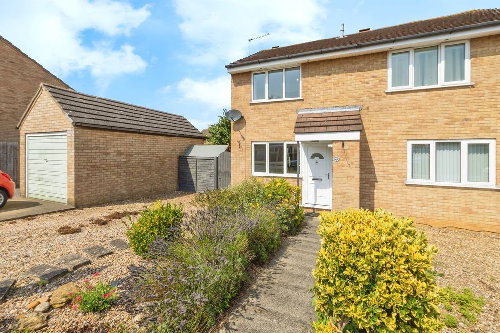 Property photo 1 of 18