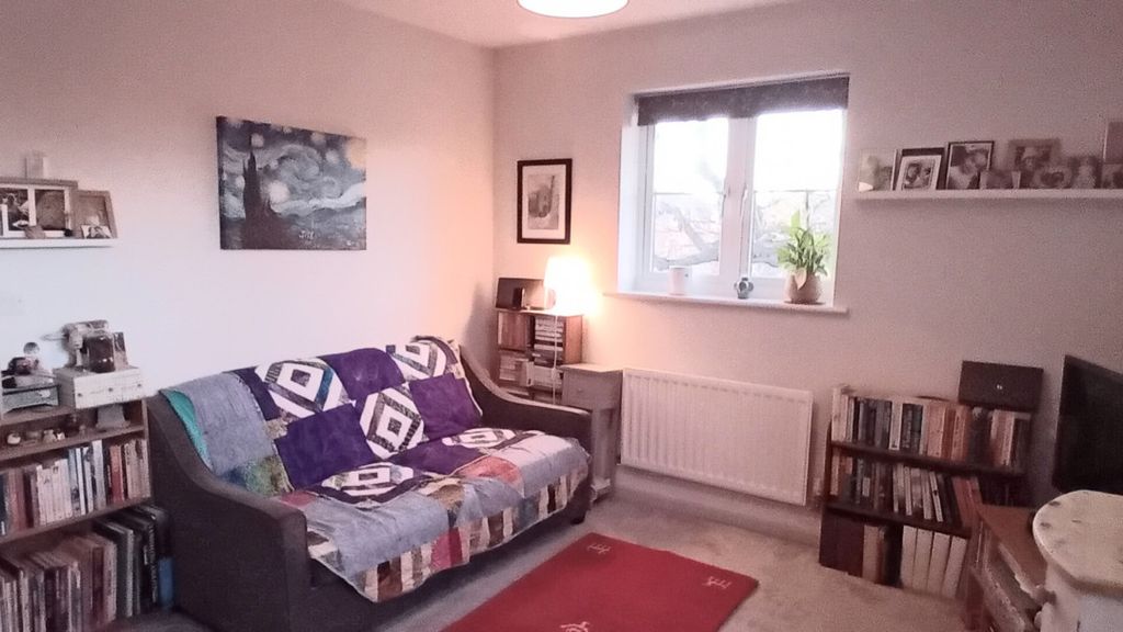 Property photo 3 of 11