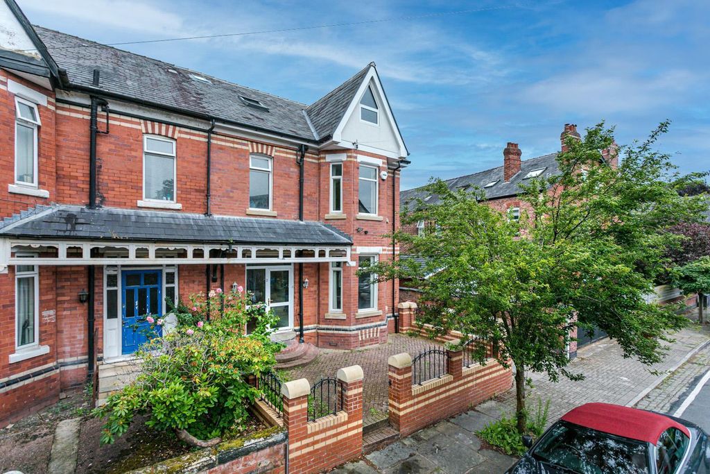 Property photo 2 of 23 Img-20241108-Wa0003.Jpg