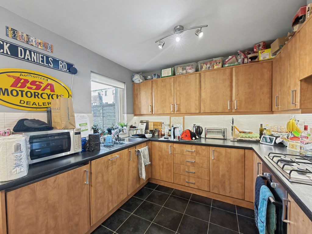 Property photo 2 of 14 Img_6105