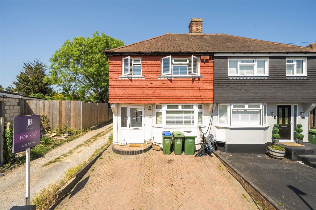 Property photo 1 of 20 1-6A171Db385652-1466103-2-6A16F0Eac9c0B-1.Jpg