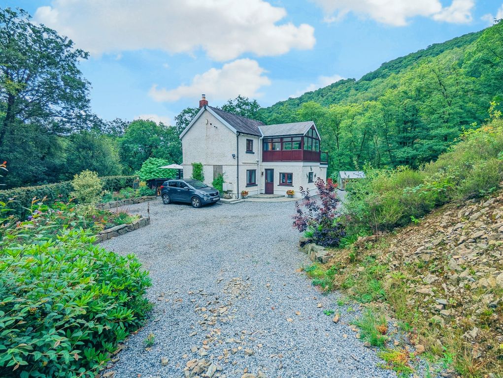 Property photo 2 of 35 Not Specified
