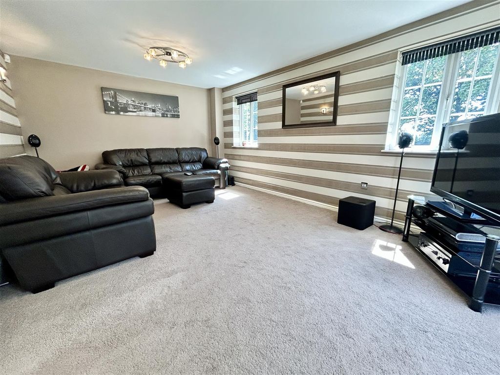 Property photo 3 of 30