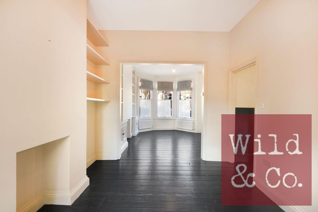 Property photo 3 of 21 Elmcroft Street - Vto66Tidpmezgjpiuq4F.Jpg