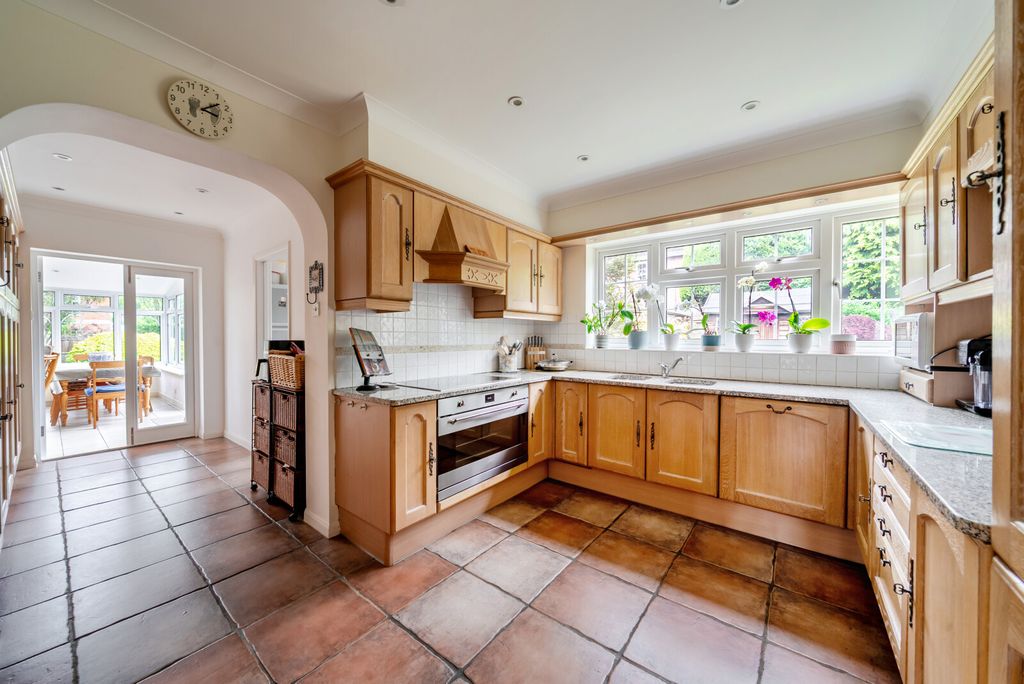 Property photo 3 of 25 1473197-10-6A26d1...