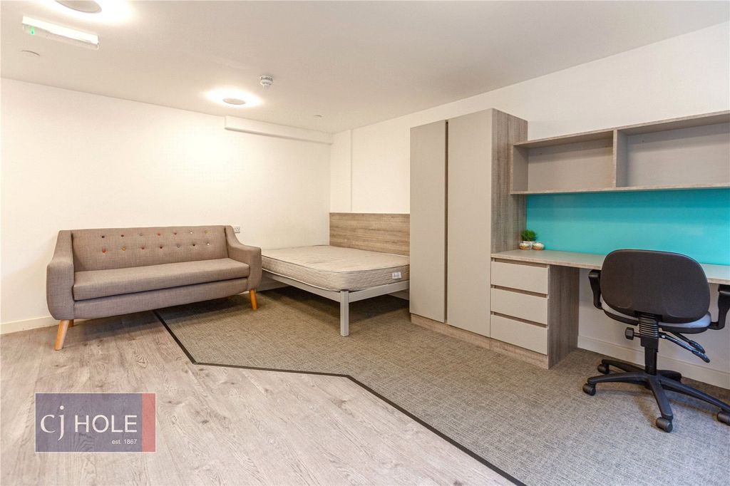 Property photo 3 of 12 Picture No. 31