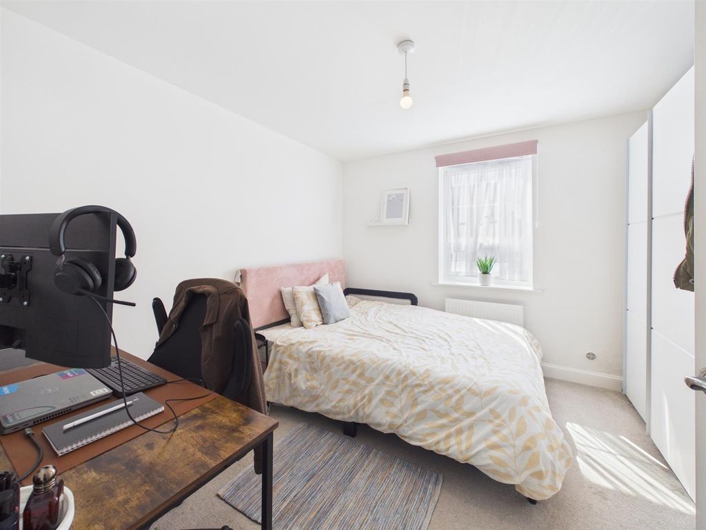 Additional image 6 of 2 bed flat for saleSkylark Avenue, Peacehaven BN10