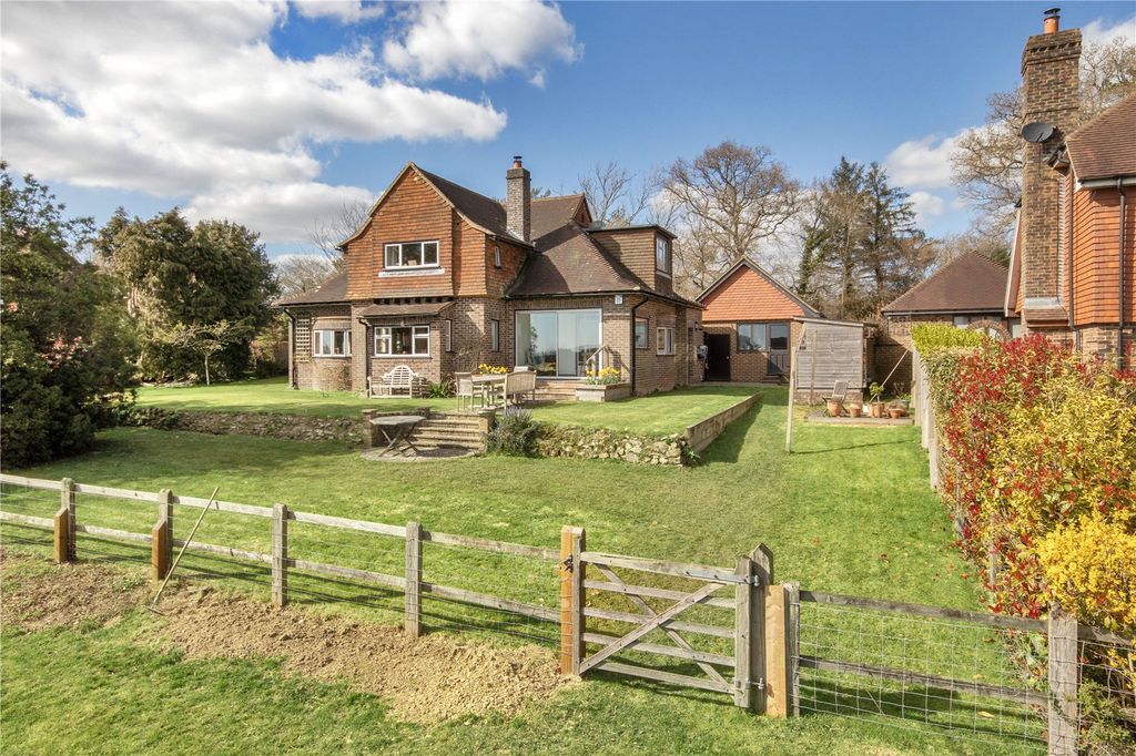 Property photo 1 of 20 Marling