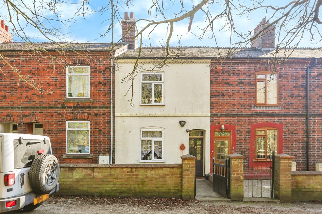 Property photo 3 of 15