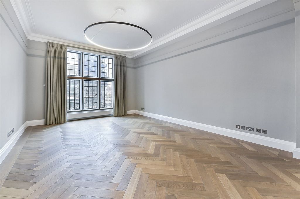 Property photo 2 of 23 Picture No. 22