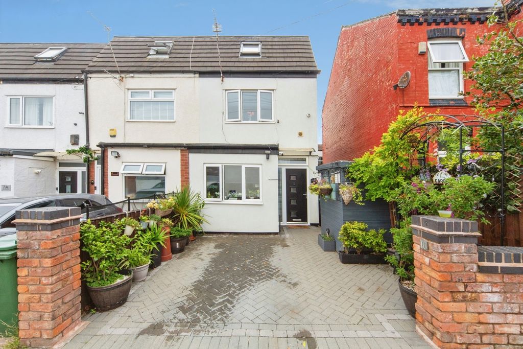 Property photo 1 of 19 Pbox-Img.Jpg