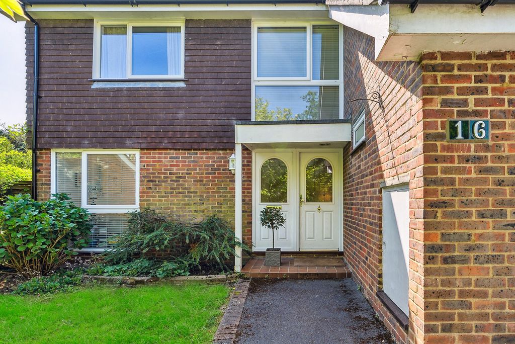 Property photo 3 of 30