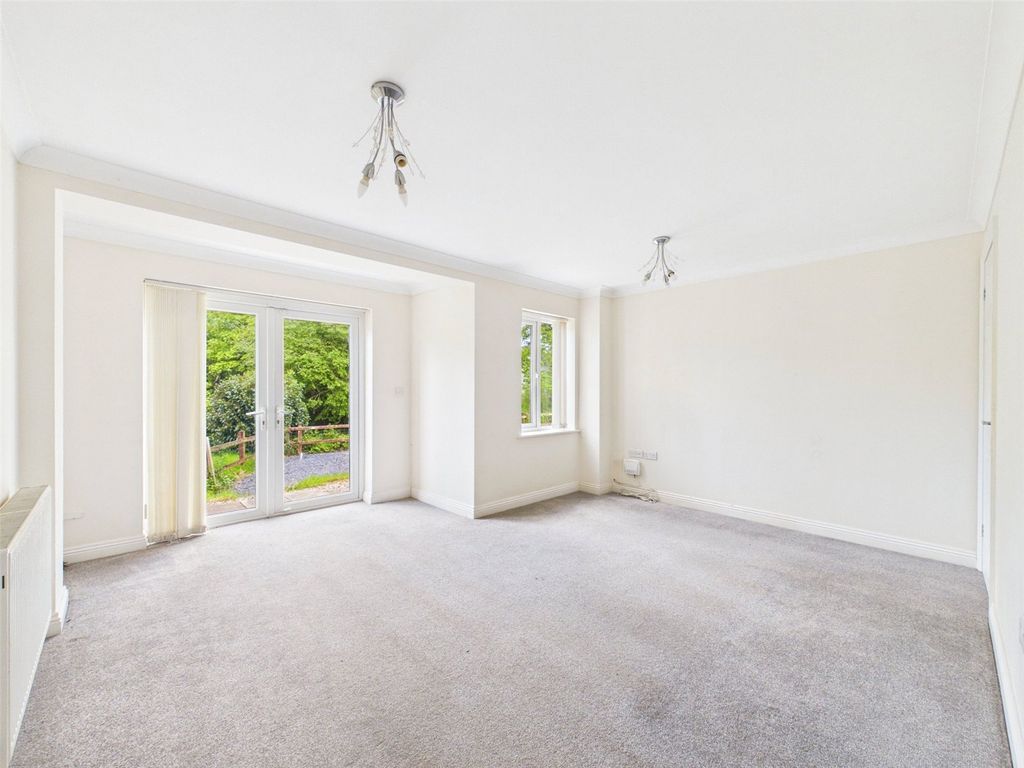 Property photo 3 of 11 Picture No. 03