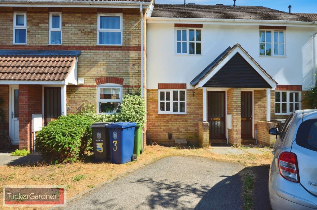 Property photo 1 of 9