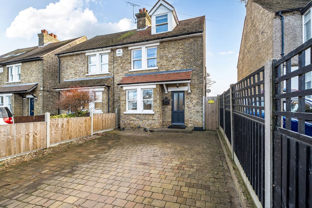 Property photo 1 of 23 1400401-18-696F84d62c249