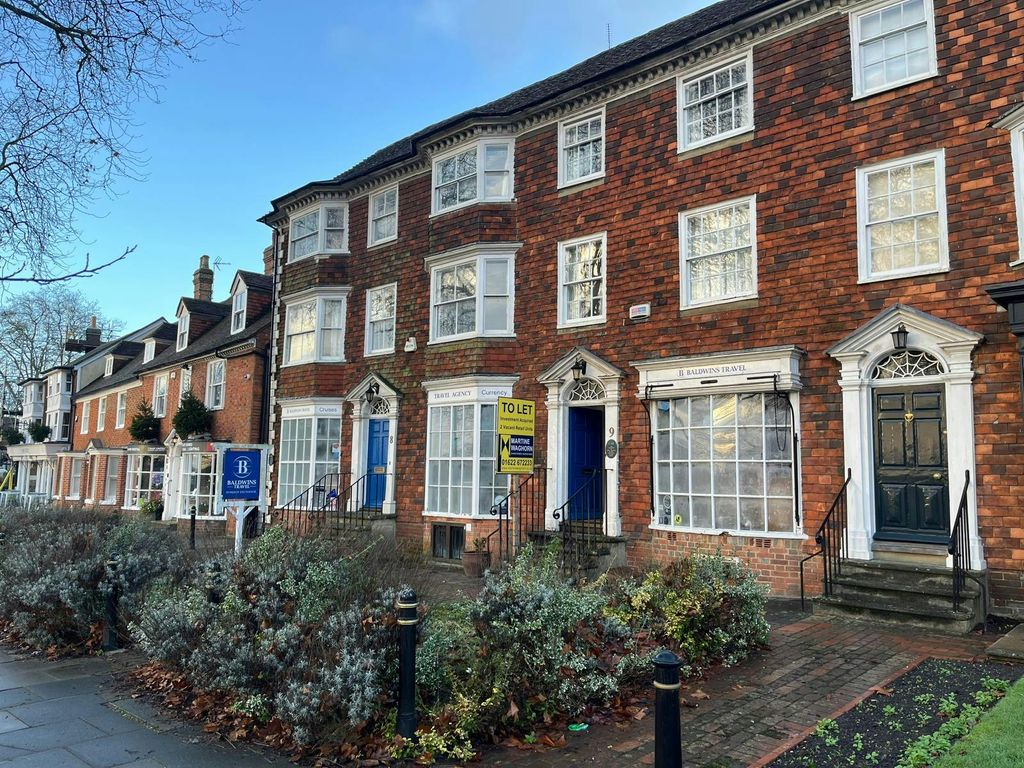 Property photo 1 of 1 8-9 Tenterden - Front.Jpg