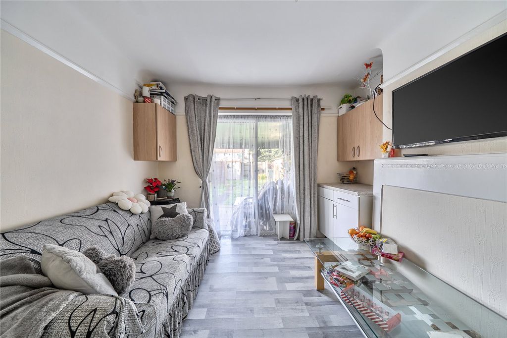 Property photo 3 of 19 Picture No. 09