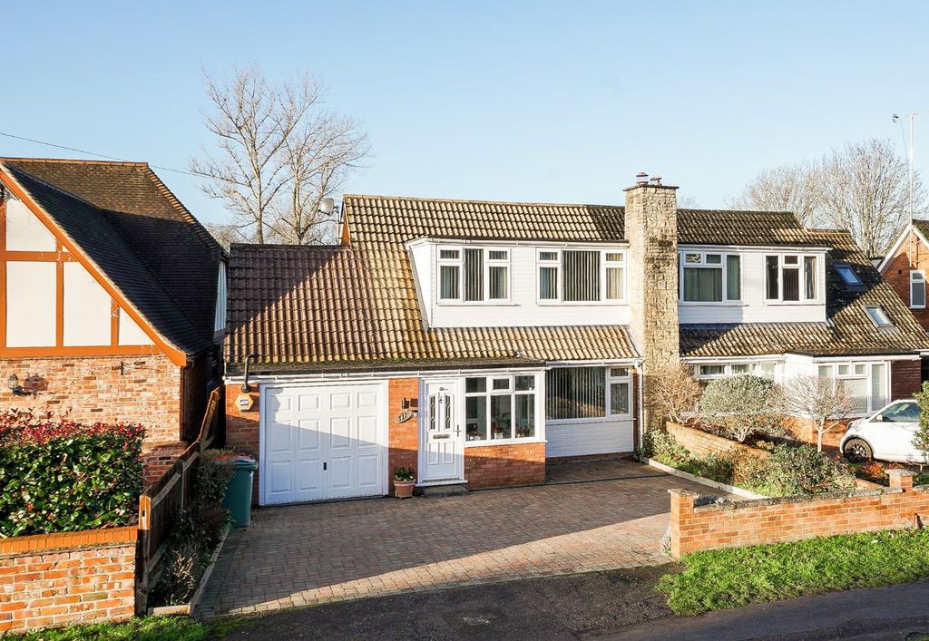 Property photo 1 of 26