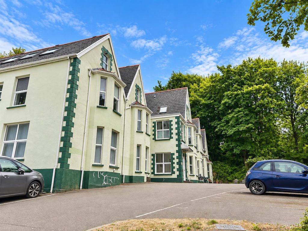 Property photo 1 of 15 78755212-232A-46Cf-8B36-5Fa910B2372B.Png