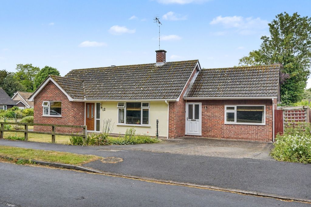 Property photo 1 of 16