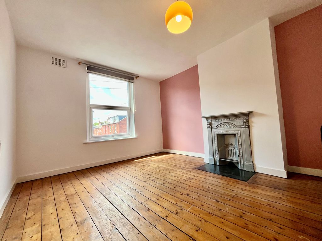Property photo 1 of 5 Image